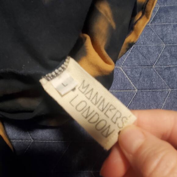 Manners London Size L US 14 Leki Crop Top in Acid Wash FITTED Stretch - Picture 8 of 10